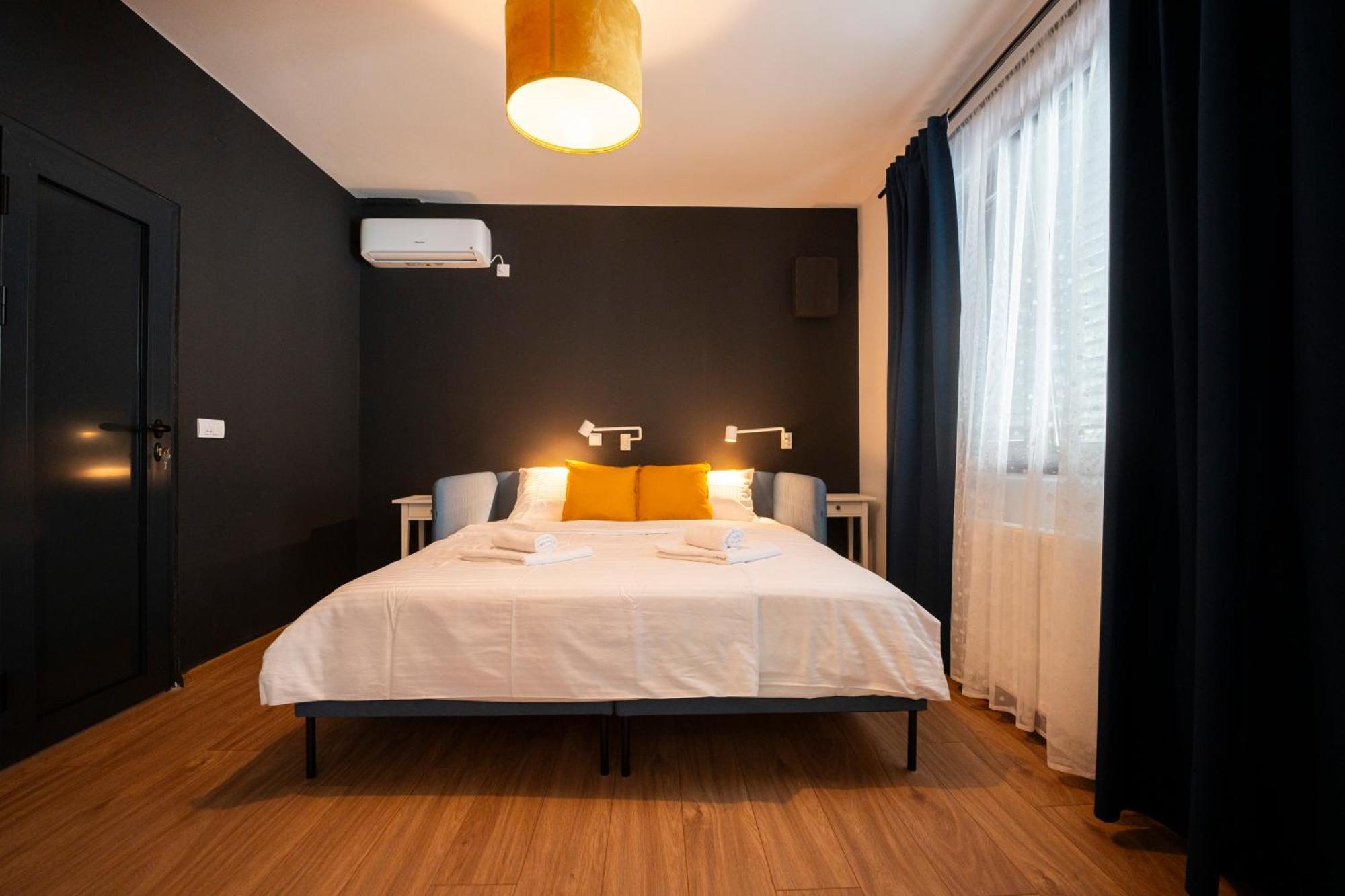 Cozy Nook B&B - Free Private Parking Нови-Сад Экстерьер фото