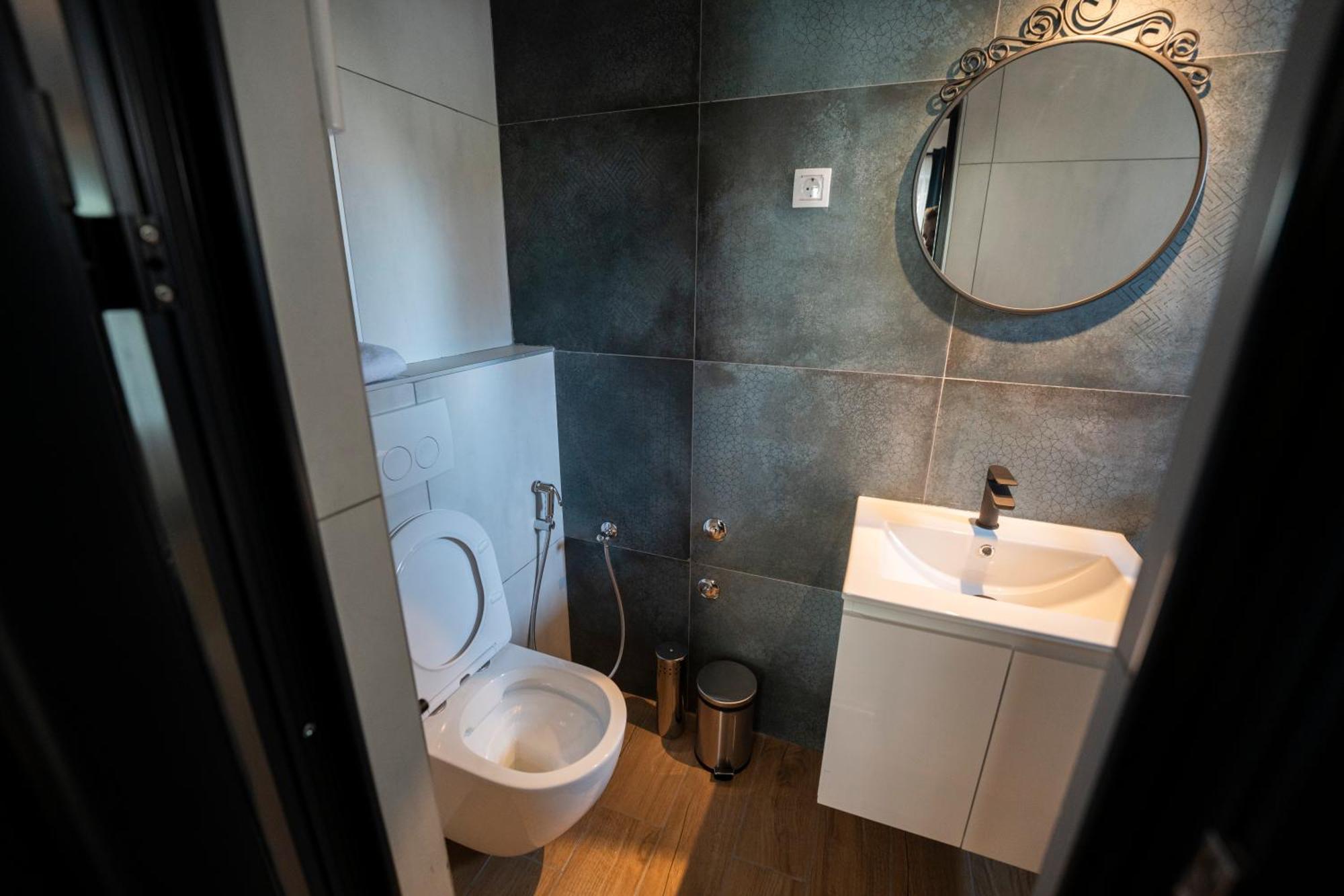 Cozy Nook B&B - Free Private Parking Нови-Сад Экстерьер фото