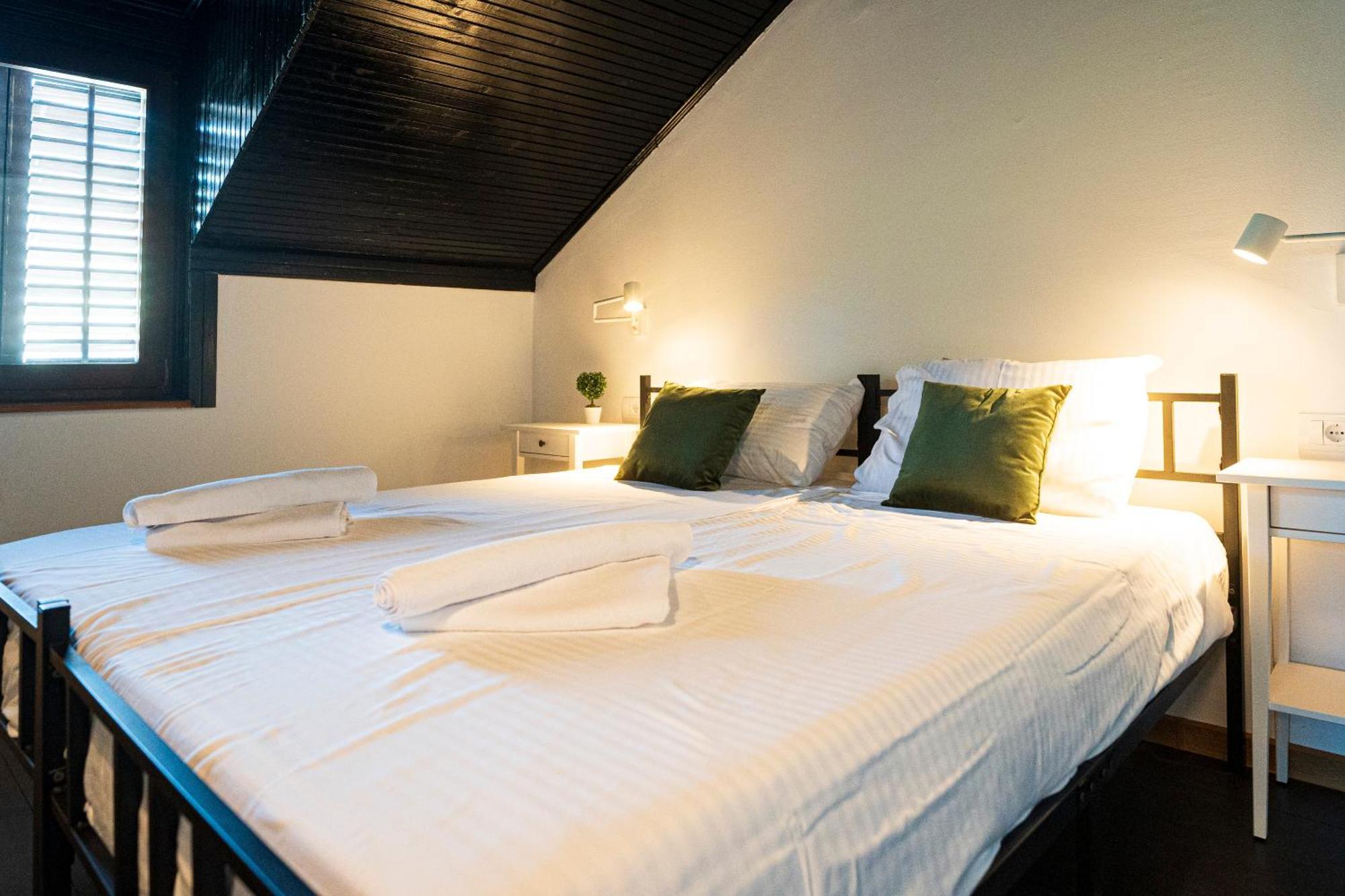 Cozy Nook B&B - Free Private Parking Нови-Сад Экстерьер фото